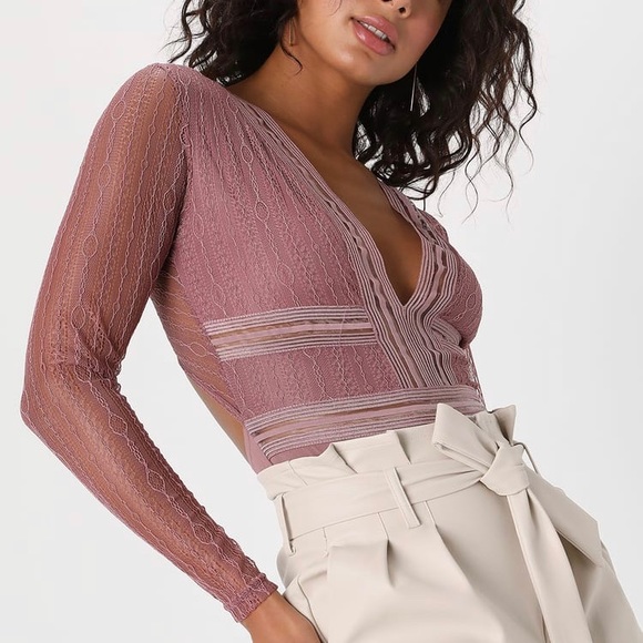 Lulu’s Casita Lace Bodysuit in Mauve Pink, NWT - Picture 3 of 8